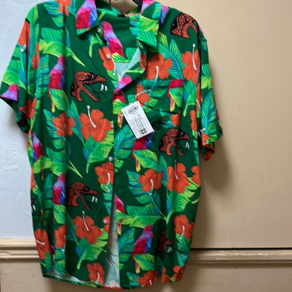 New Florida A&M University (FAMU) Rattlers Floral Print Hawaiian Shirt. - Picture 3 of 5